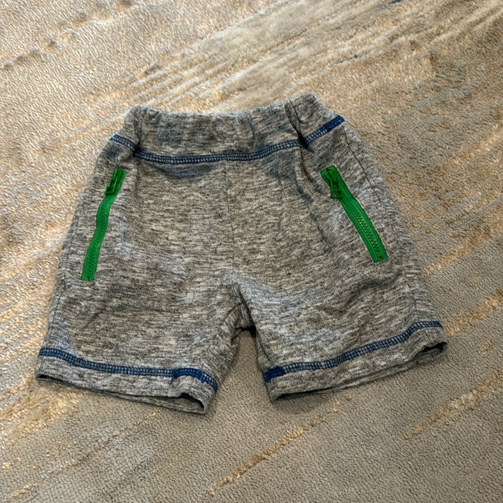 Bitz kids size 12-18 months grey shorts, perfect condition!